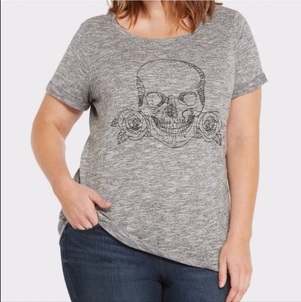 3 For $30 Torrid Womens Plus Size Short Sleeve Skull Tee Shirt